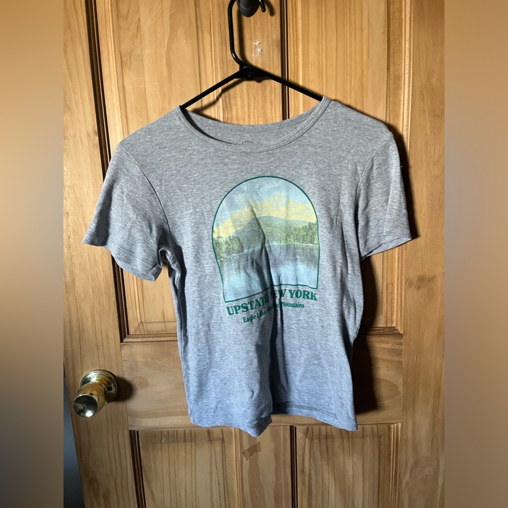 NWOT - Pacsun Tops || Graphic Baby Tee